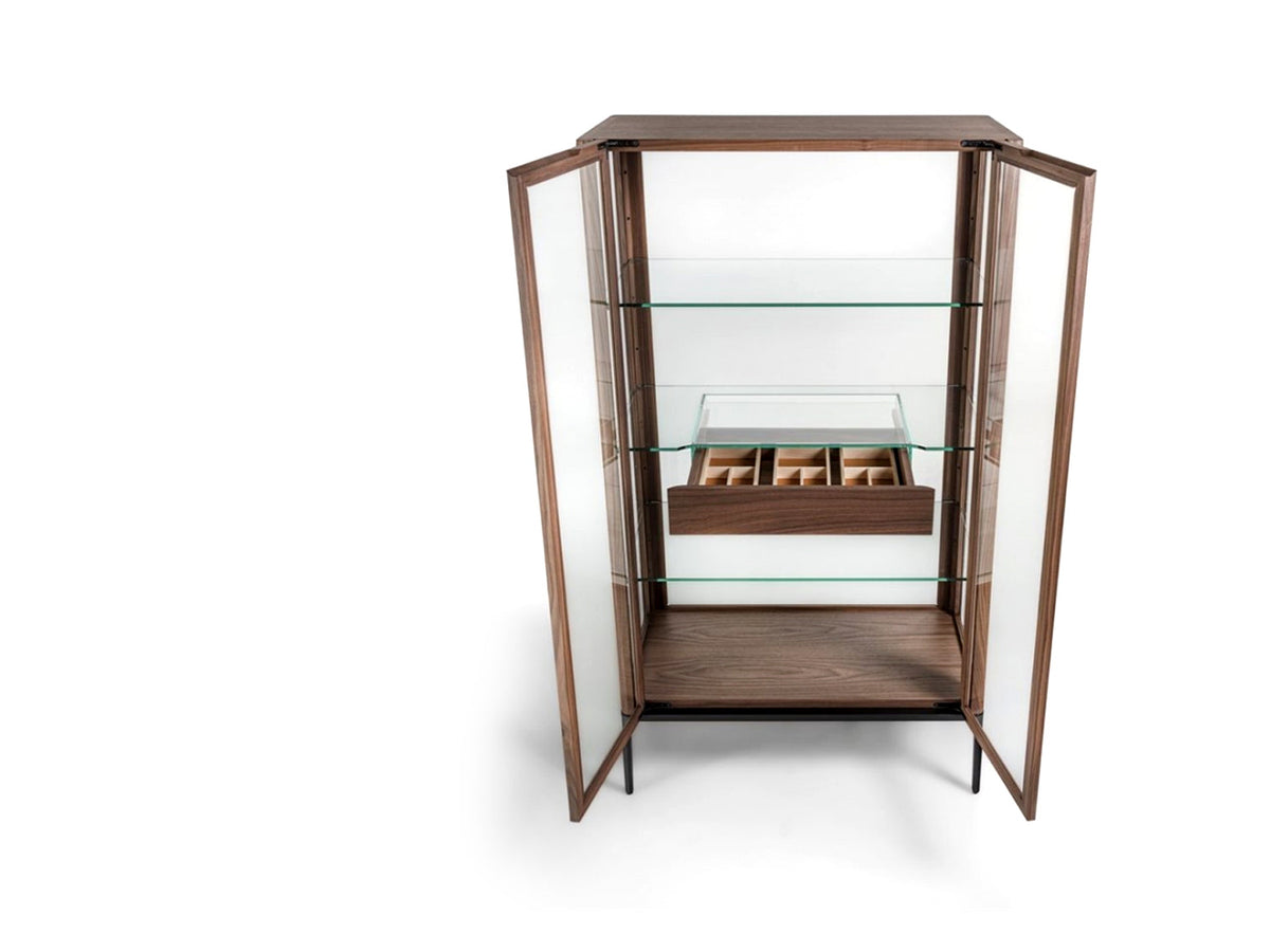 Atsuko Cabinet