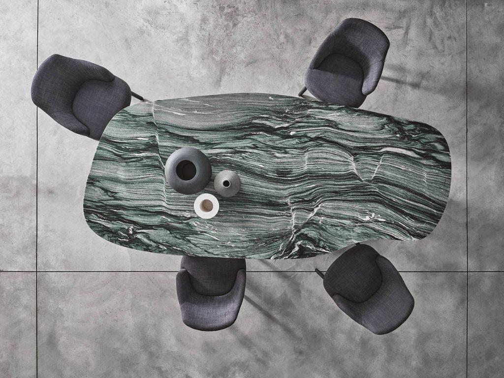 Berry 2 W230 Table