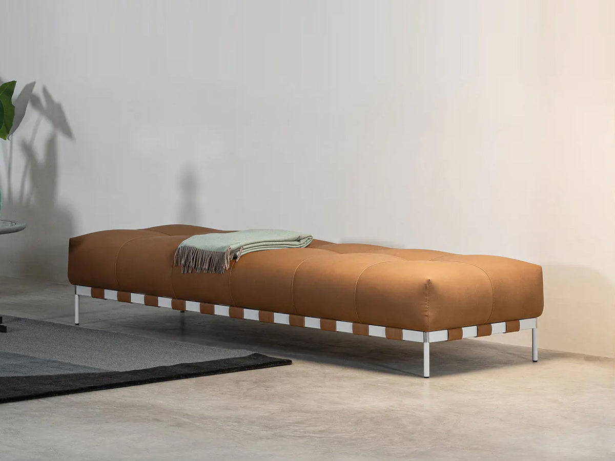 Oscar Bench
